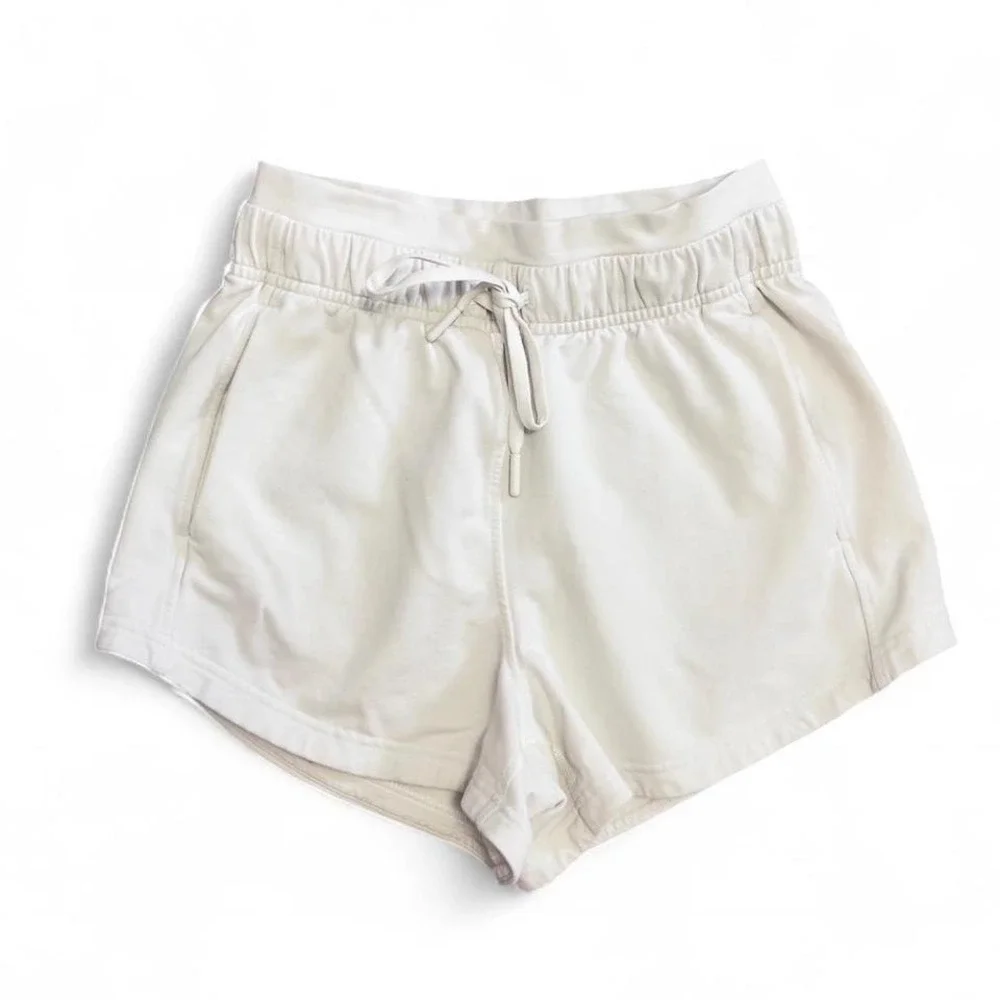Lululemon Inner Glow High-Rise Short 3